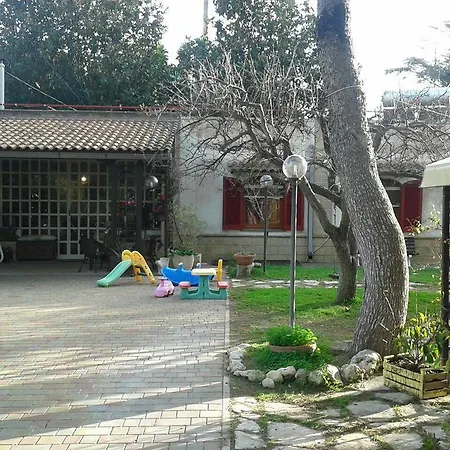 Casina Delle Arti San Cataldo (Apulia)